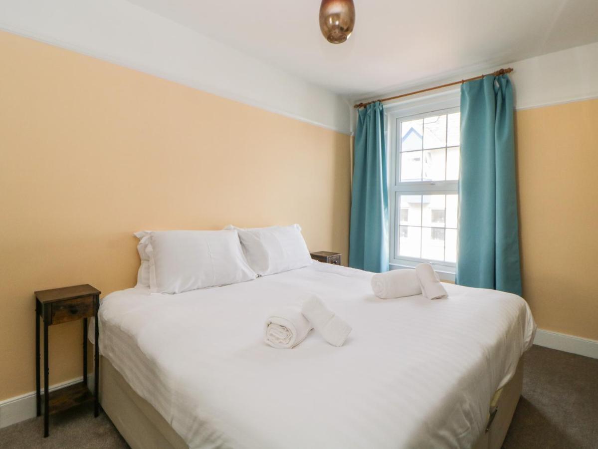 27 Exeter Street Villa ทินมัท ภายนอก รูปภาพ