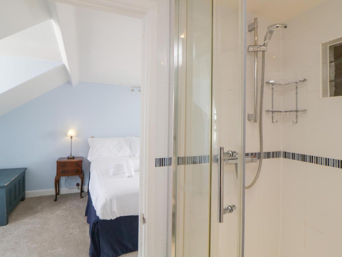 27 Exeter Street Villa ทินมัท ภายนอก รูปภาพ